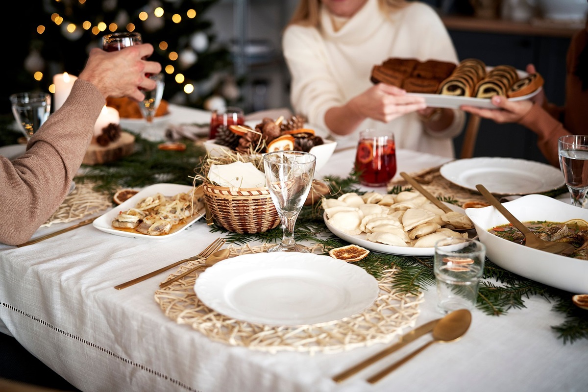 You are currently viewing Świąteczne gotowanie z wolnowarem. Przepisy na świąteczne dania bez wysiłku!
