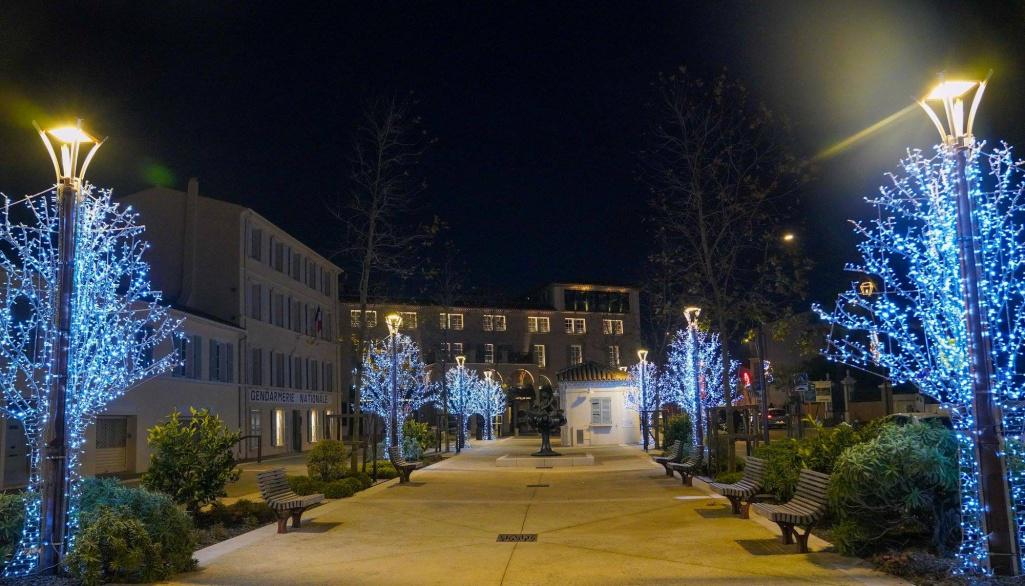 You are currently viewing Święta Bożego Narodzenia w Saint-Tropez