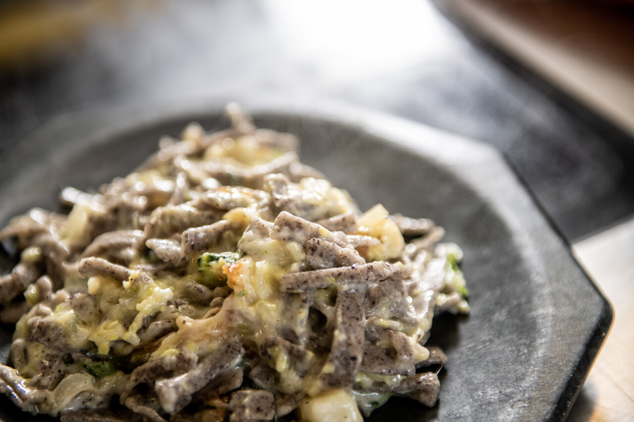 You are currently viewing Smaki Livigno i przepisy na kulinarne odkrycia na włoskich stokach