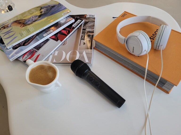Read more about the article Podcast jako narzędzie rozwoju osobistego: Jak nagrywanie może zmienić Twoje życie?