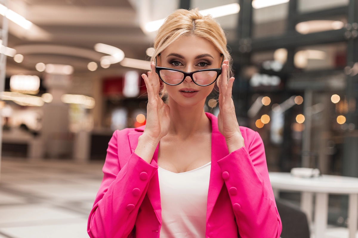 You are currently viewing Kolory w budowaniu wizerunku marki – wszystko, co musisz wiedzieć