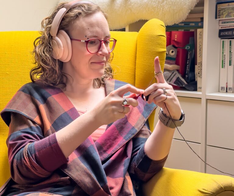 Read more about the article Amigurumi, czyli jak uciekłam przed syndromem oszusta i pokochałam szydełkowanie