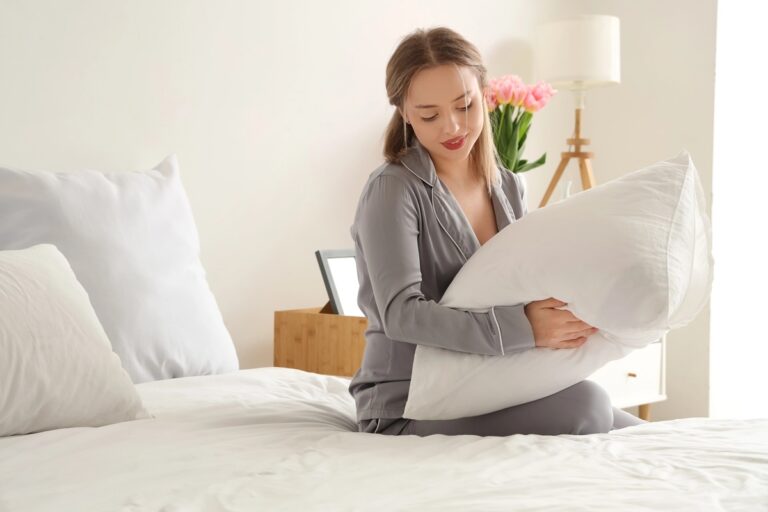 Read more about the article Jak dobrać poduszkę do spania?