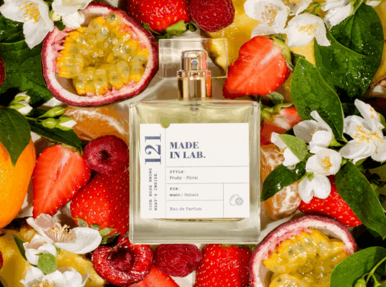 Read more about the article Owocowe perfumy jako prezent na Dzień Mamy (i nie tylko)