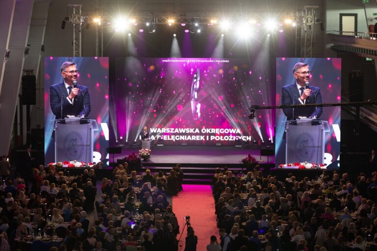 Read more about the article Relacja z Gali Pielęgniarek i Położnych 2025 w Warszawie