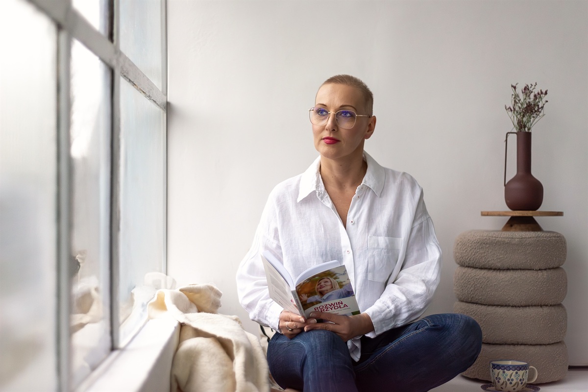 You are currently viewing Choroba nowotworowa jako list miłosny od życia — szczera rozmowa z Anną Diller