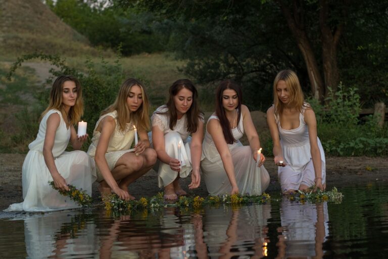 Read more about the article Noc Kupały – święto magii, ognia i miłości