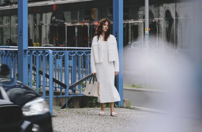 Read more about the article Miejski szyk z nutą elegancji. Moda od Patrizia Aryton na sezon jesień–zima 2025