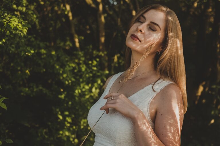 Read more about the article Czym są medytacje prowadzone i dlaczego warto zacząć właśnie od nich?