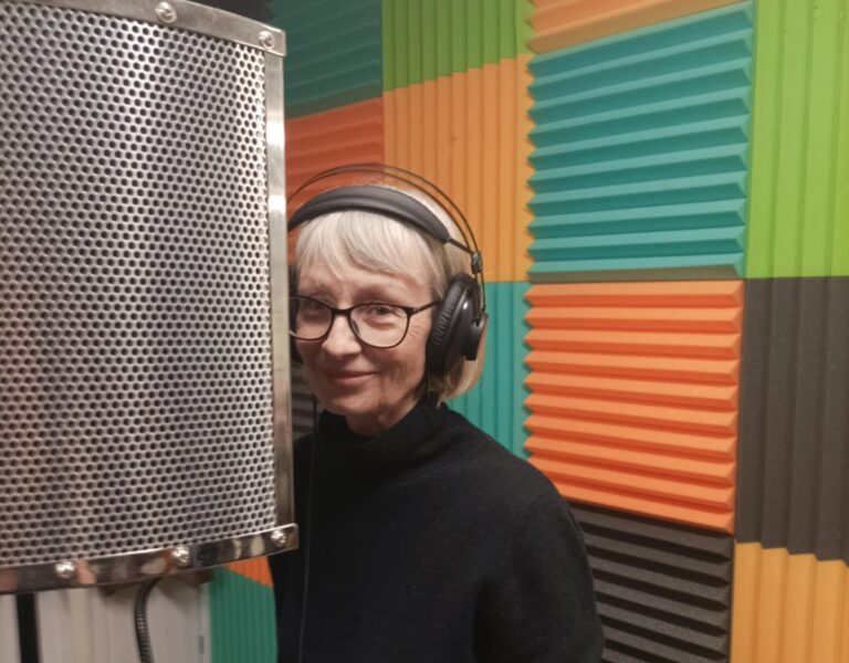 Read more about the article „Co mi Panie dasz… jeśli odważę się marzyć” – rozmowa z Ewą Stanglewicz