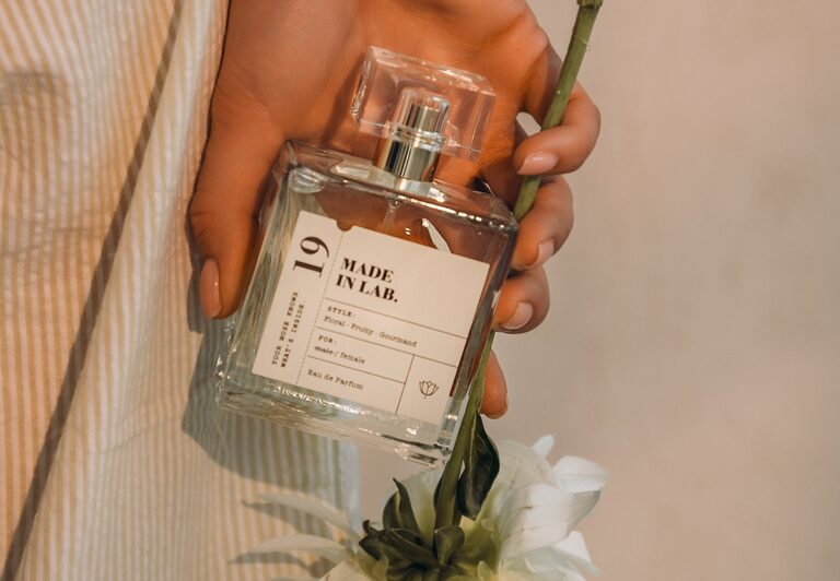 Read more about the article Zapach lata zatrzymany na skórze