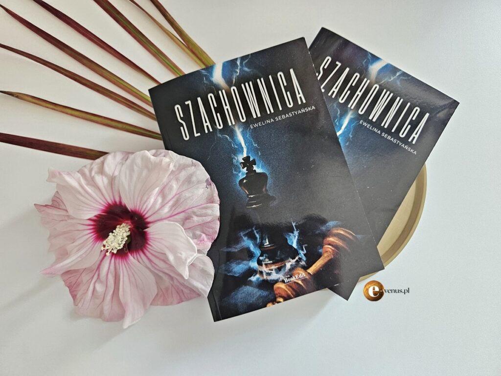 Książka "Szachownica” Eweliny Sebastyańskiej