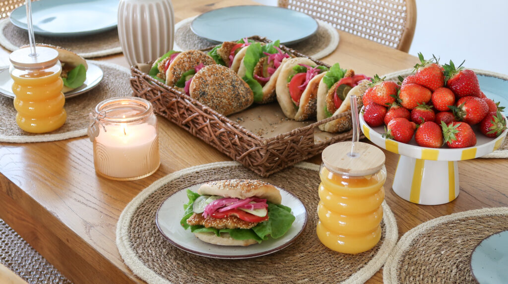 Śniadanie mistrzów – domowe kanapki, bułeczki i bajgle