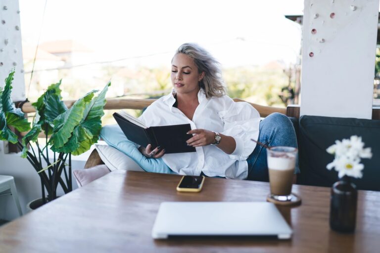 Read more about the article Checklista kobiety sukcesu na październik