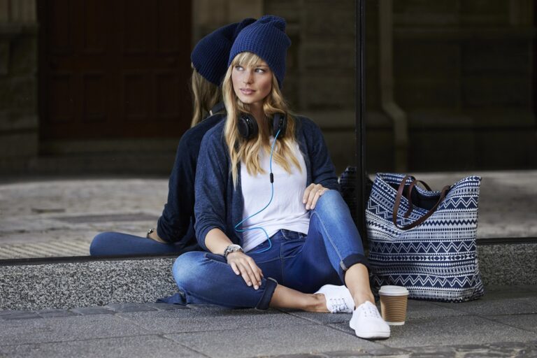 Read more about the article Jak wykorzystać strój jako narzędzie wpływu w pracy i w życiu prywatnym