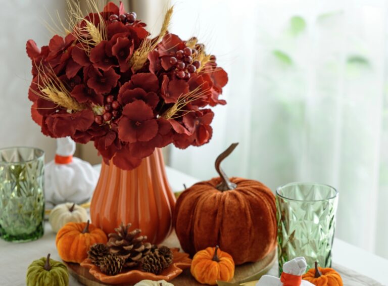 Read more about the article Jesienny czas prawdy – kiedy to, co ukryte, wychodzi na światło dzienne