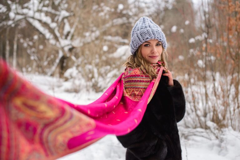 Read more about the article Co kupić na święta dla niej? Stylowe pomysły na prezenty z klasą