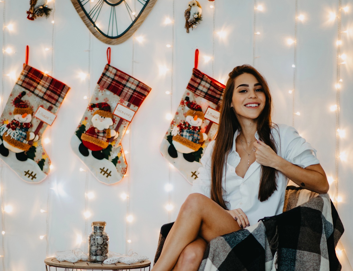 You are currently viewing Święto światła i transformacji: duchowe znaczenie Sylwestra i Nowego Roku