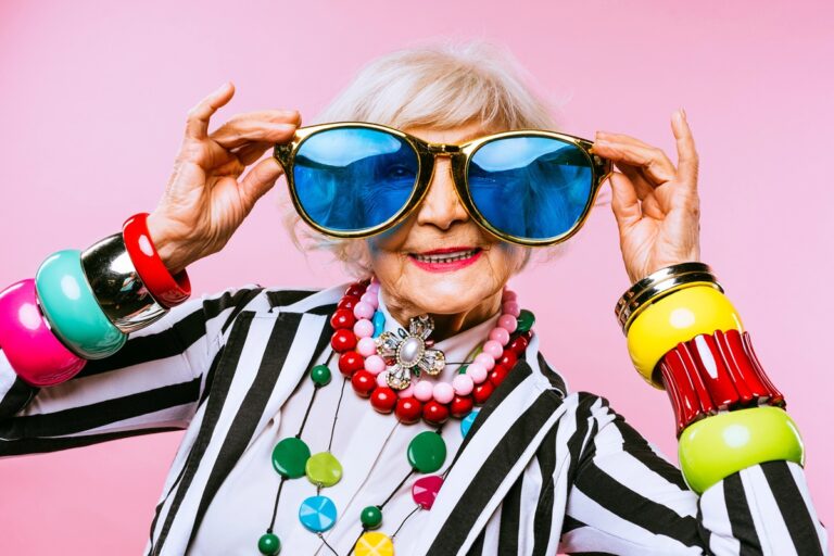 Read more about the article Babcia w różnych kulturach – jak świętuje się Dzień Babci na świecie?