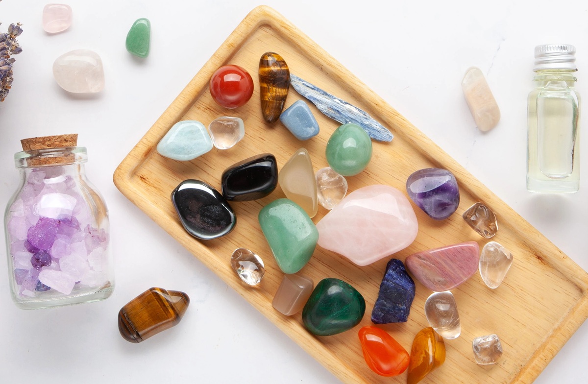 You are currently viewing Kryształy i olejki eteryczne przyciągające dobrobyt i miłość